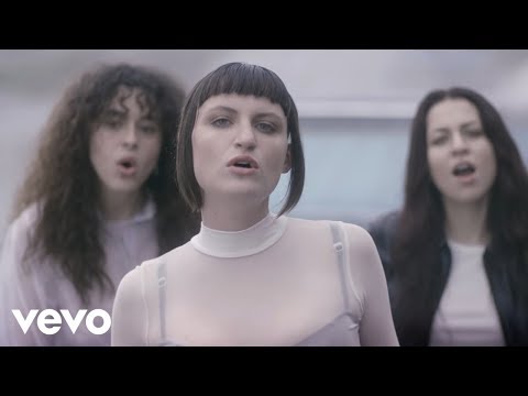 MUNA - I Know A Place (Official Video)