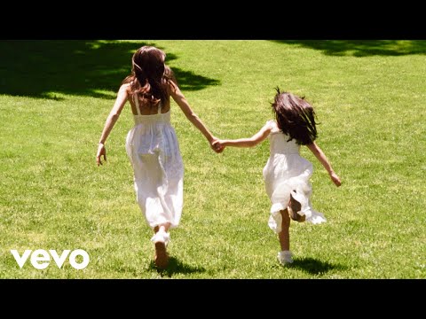 Juliet Ivy - 4 foot 2 (Official Music Video)