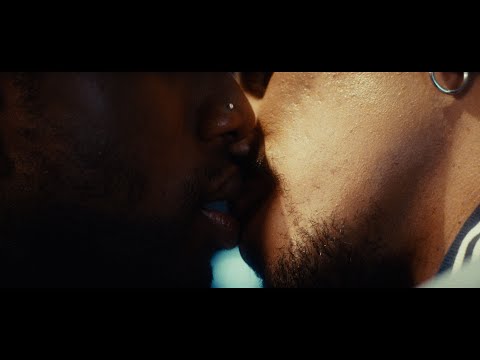 Kiss The Boy [Piano Version]- Keiynan Lonsdale (Official Music Video)