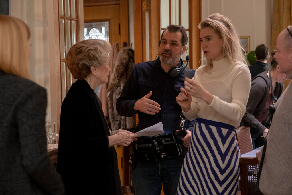 PIECES OF A WOMAN: (L to R) Ellen Burstyn as Elizabeth, Director Kornél Mundruczó, and Vanessa Kirby as Martha.
Photo: Philippe Bosse / Netflix