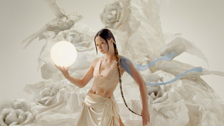 Lucinda Chua 4AD Golden