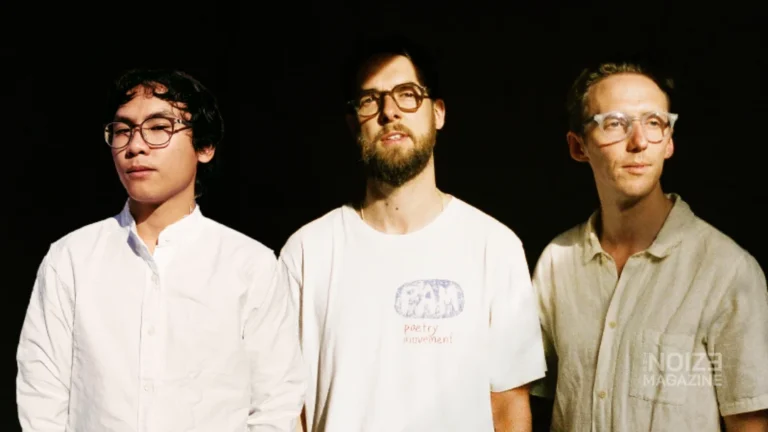 grentperez ft honne - folding chairs on the moon